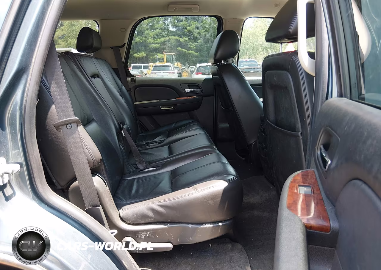 2010 Chevrolet Tahoe Lt VIN:1GNUKBE01AR257978 - 8