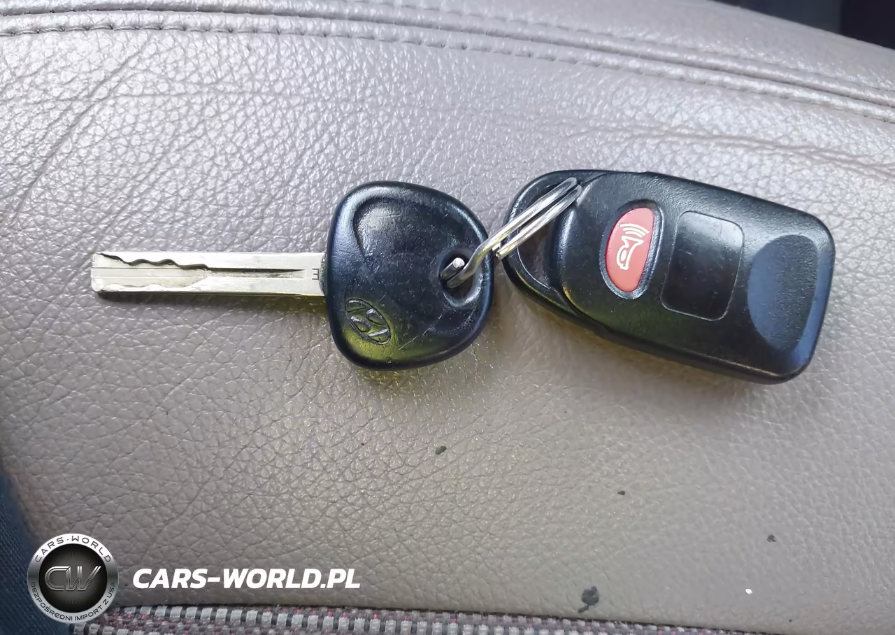 2012 Hyundai Tucson Gls VIN:KM8JU3ACXCU467843 - 11