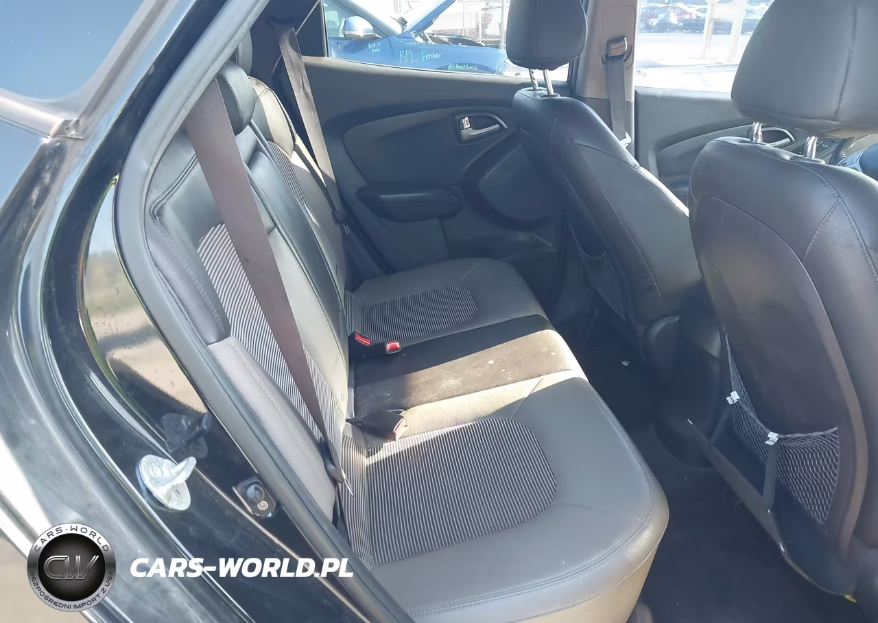 2012 Hyundai Tucson Gls VIN:KM8JU3ACXCU467843 - 8