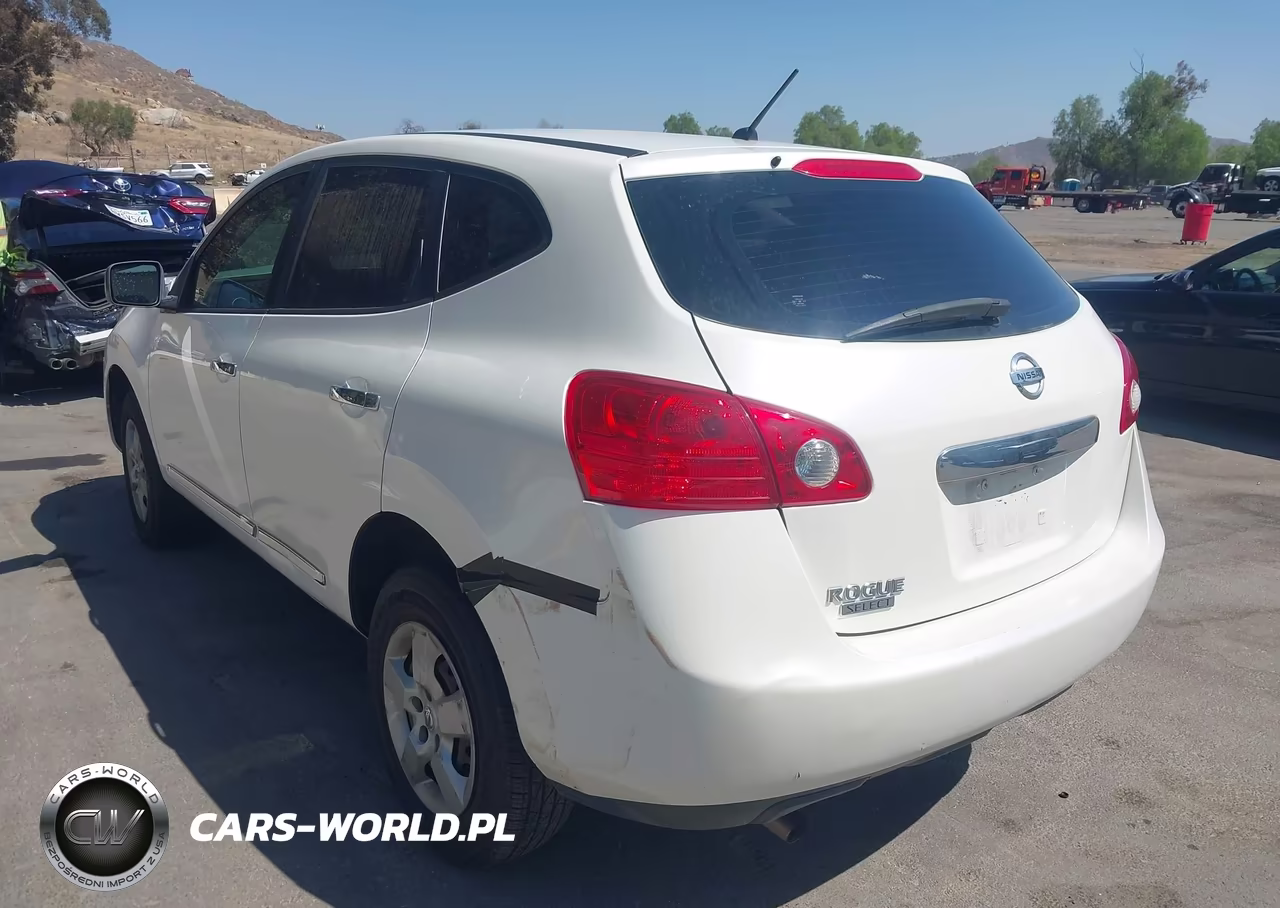 2015 Nissan Rogue Select S VIN:JN8AS5MT9FW666848 - 3