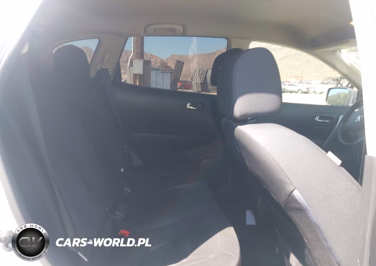 2015 Nissan Rogue Select S VIN:JN8AS5MT9FW666848 - 8