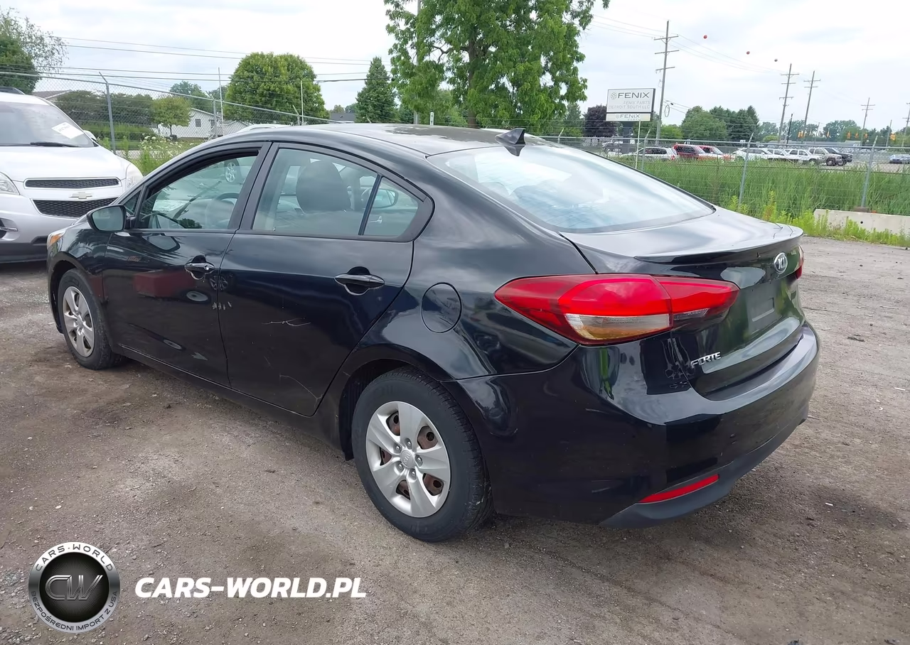 2017 Kia Forte Lx VIN:3KPFK4A79HE140249 - 3