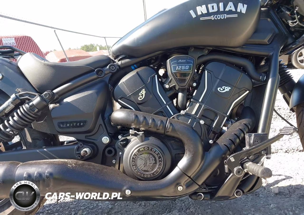 2025 Indian Motorcycle Co. Scout Bobber Limited +Tech VIN:56KSBF769S3202573 - 8
