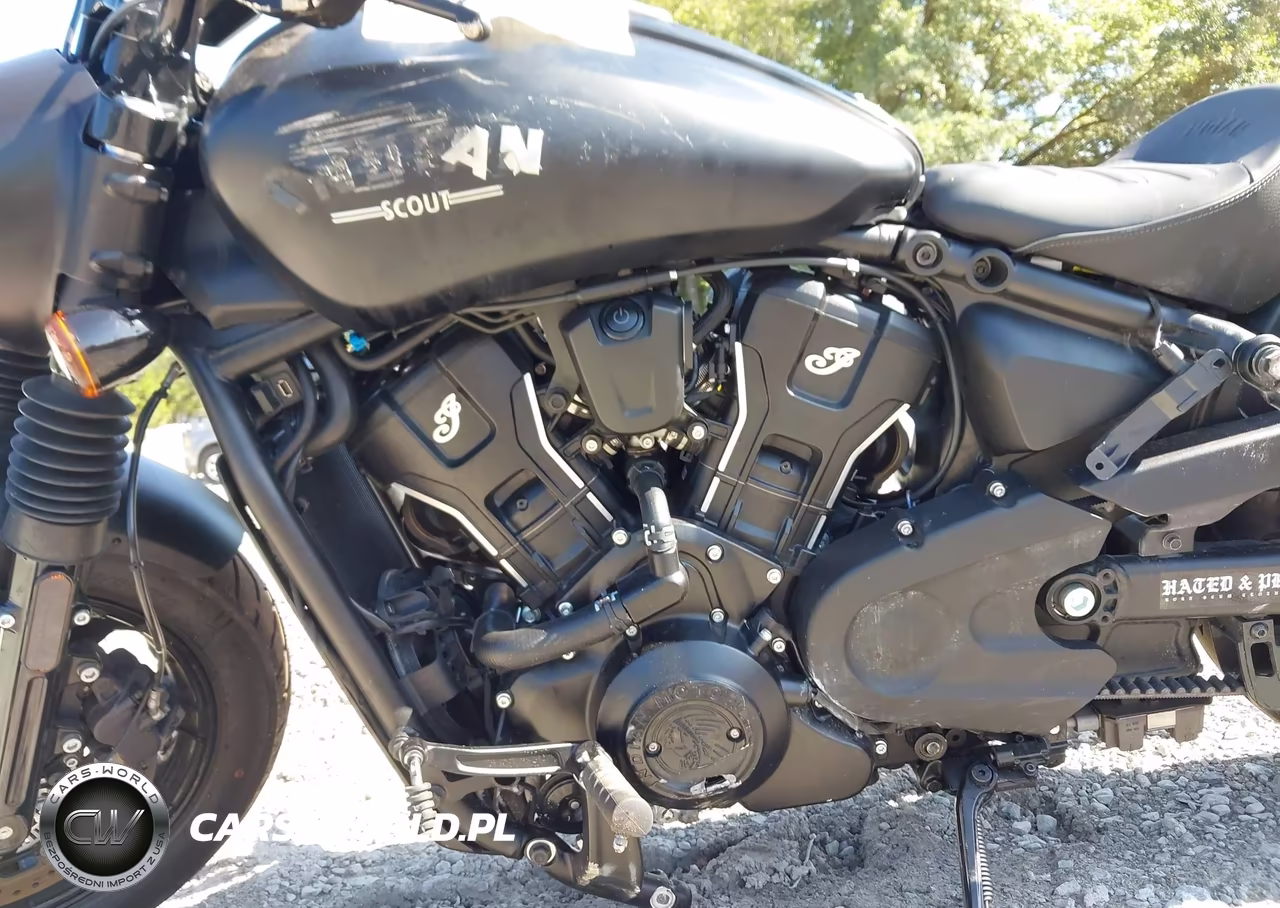 2025 Indian Motorcycle Co. Scout Bobber Limited +Tech VIN:56KSBF769S3202573 - 9
