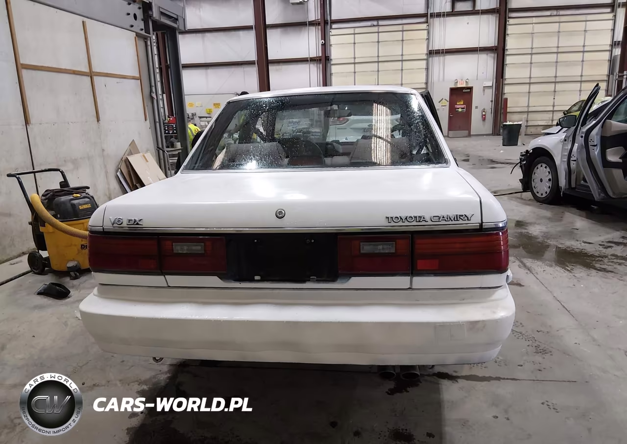 1990 Toyota Camry Dlx VIN:JT2VV21E1L3007998 - 16