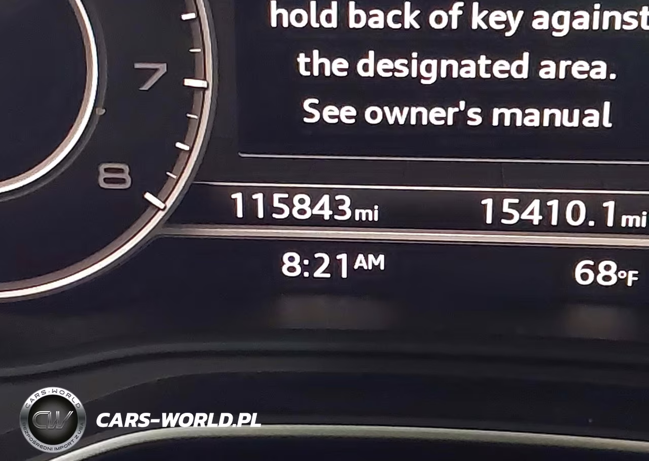2017 Audi A4 Premium Plus VIN:WAUENAF41HN014220 - 15