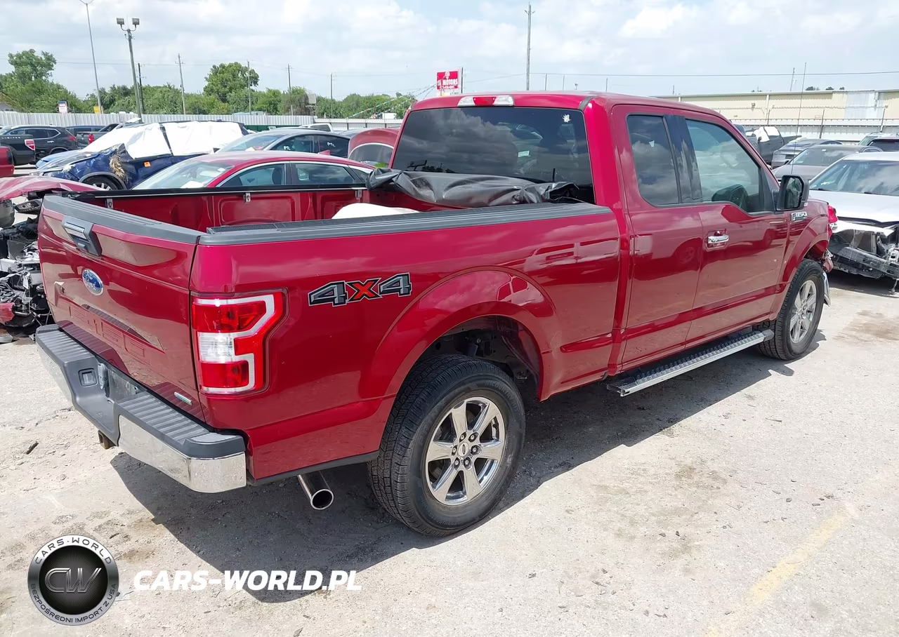 2018 Ford F-150 Xlt VIN:1FTFX1EG2JKF92119 - 4