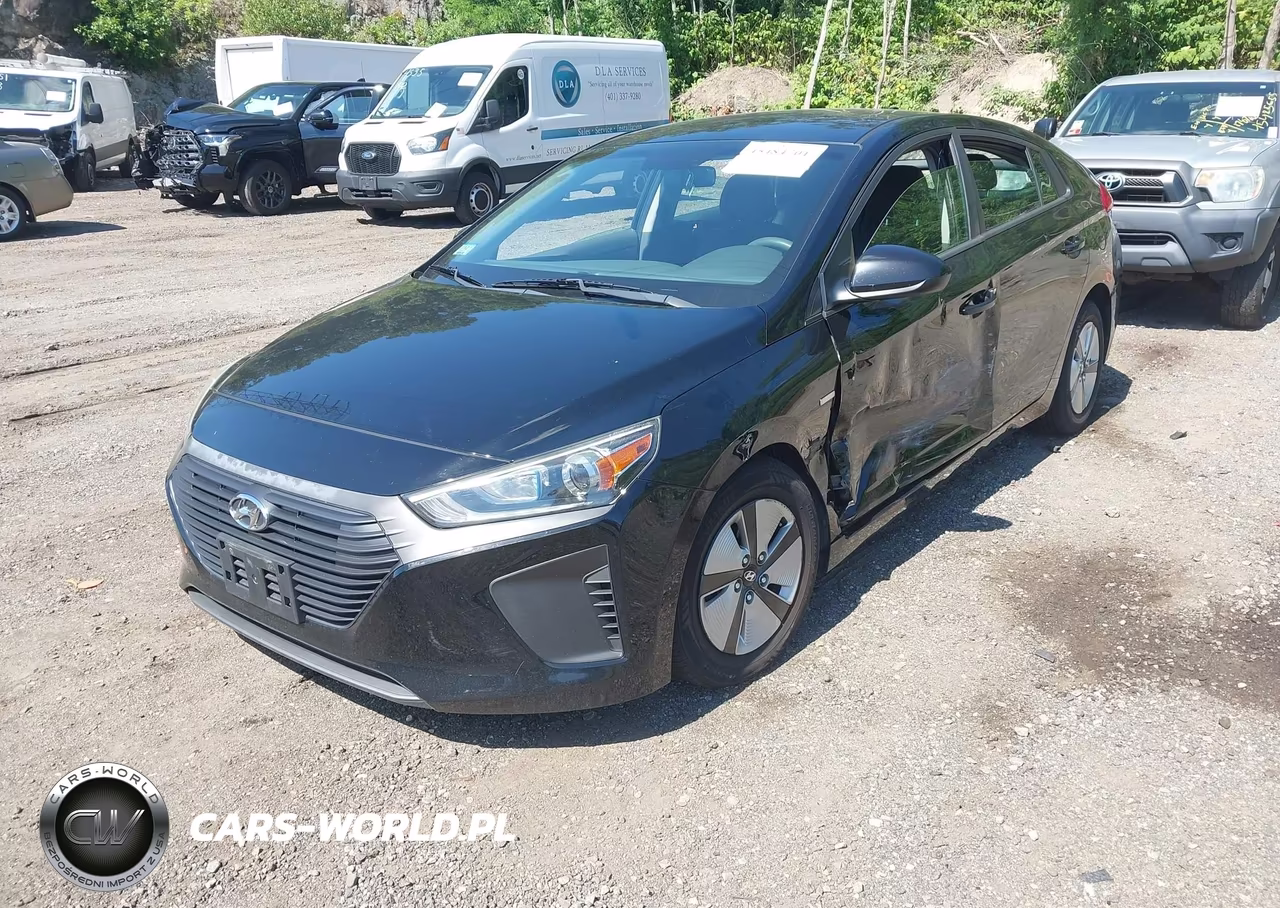 2018 Hyundai Ioniq Hybrid Blue VIN:KMHC65LC0JU102192 - 2