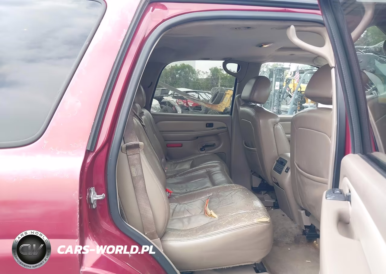 2005 GMC Yukon Denali VIN:1GKEK63U05J216549 - 8