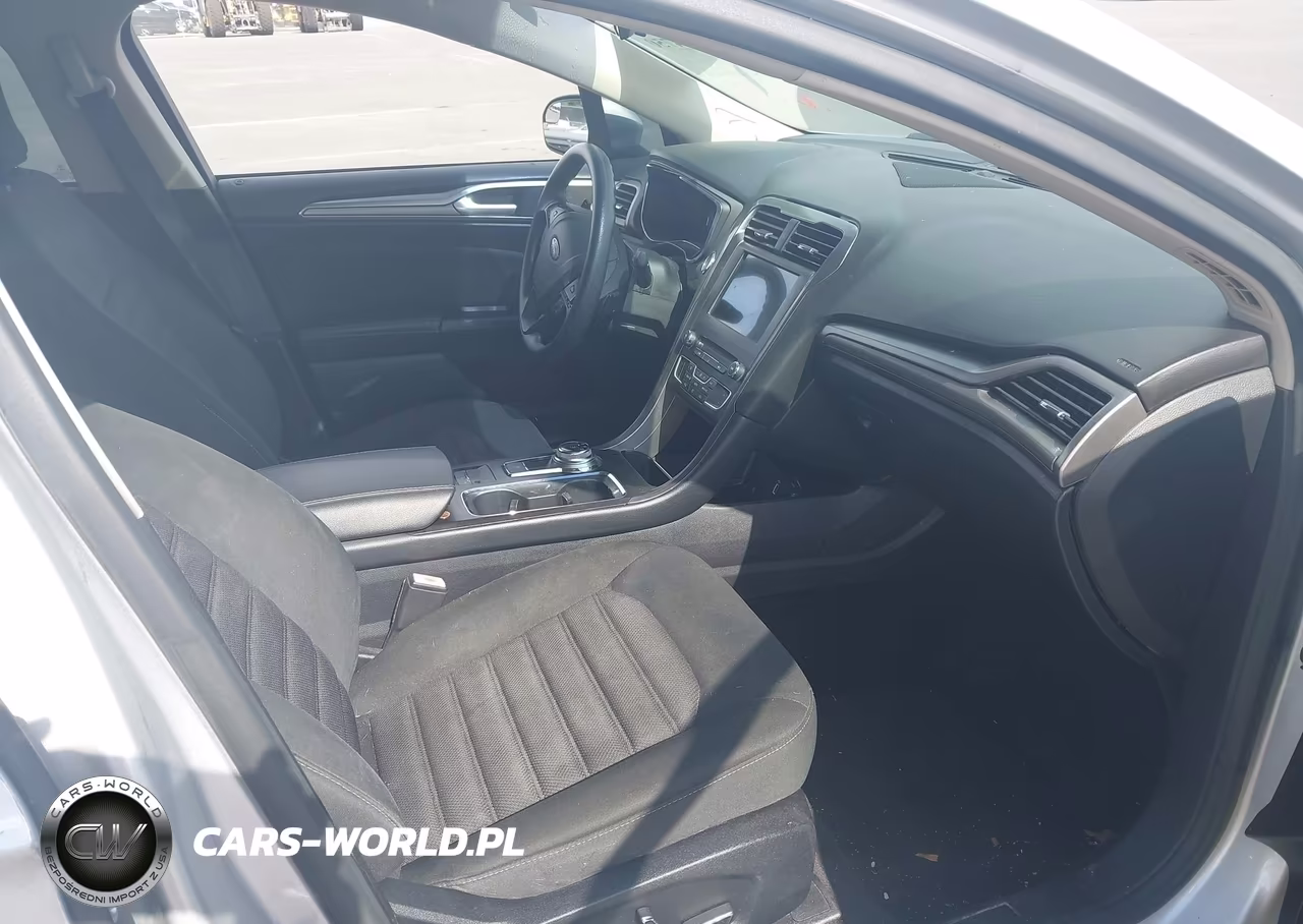 2017 Ford Fusion Se VIN:3FA6P0HD9HR364061 - 5