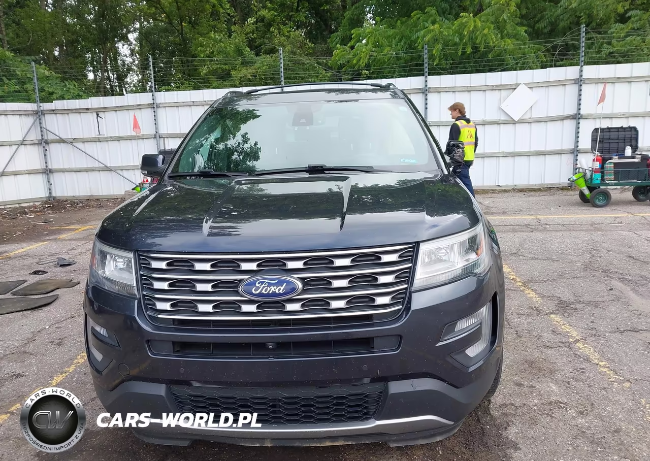 2017 Ford Explorer Limited VIN:1FM5K8F83HGC31257 - 12