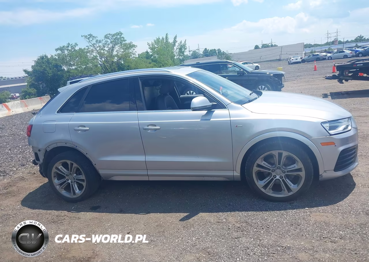 2017 Audi Q3 2.0T Premium VIN:WA1GCCFSXHR000962 - 13