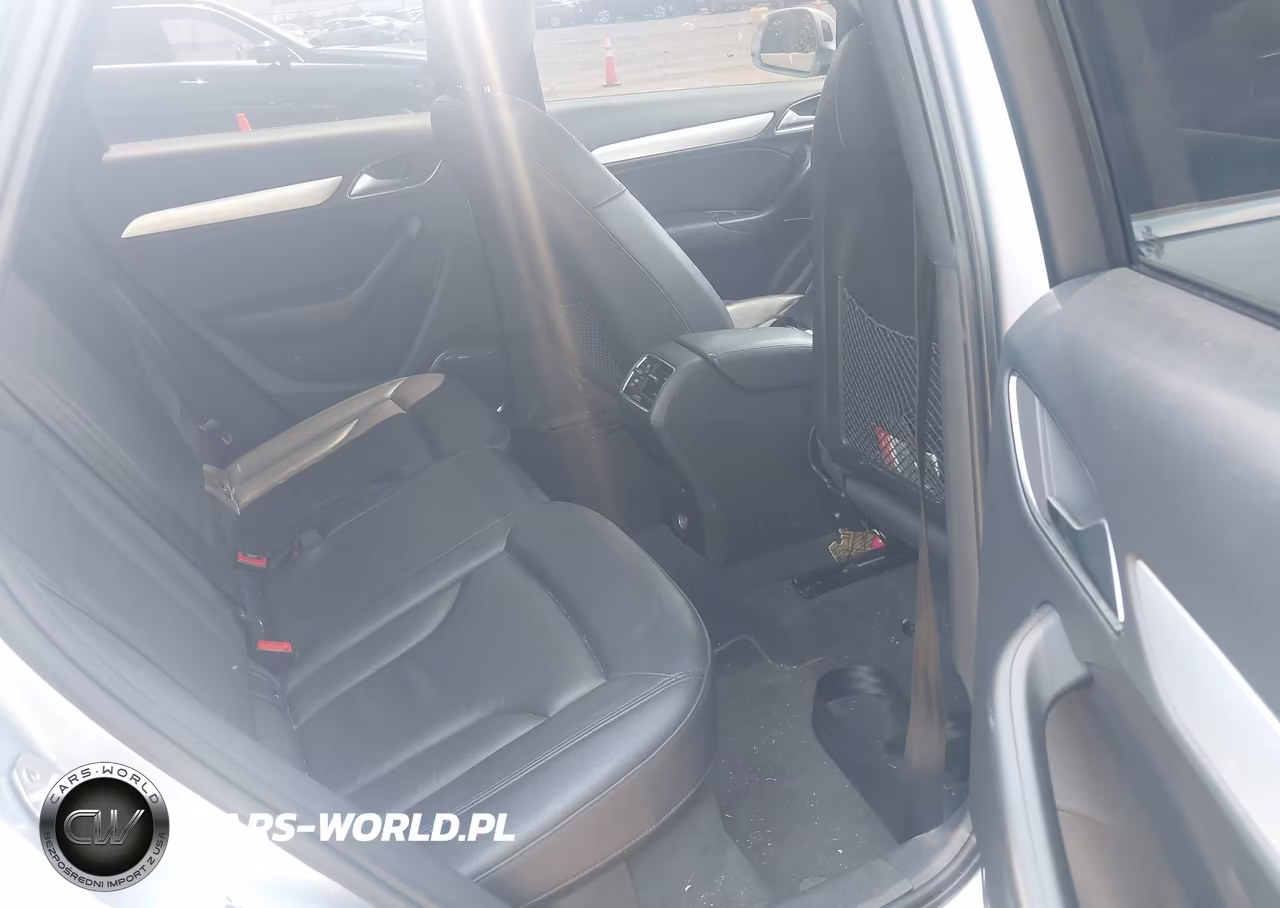 2017 Audi Q3 2.0T Premium VIN:WA1GCCFSXHR000962 - 8