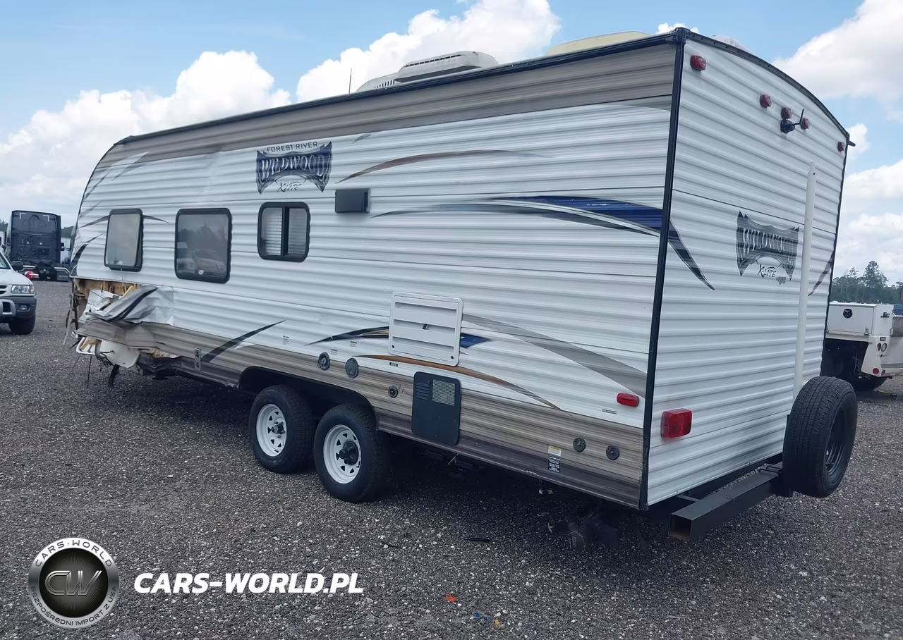2018 Forest River Other VIN:4X4TWDZ22J7358422 - 3
