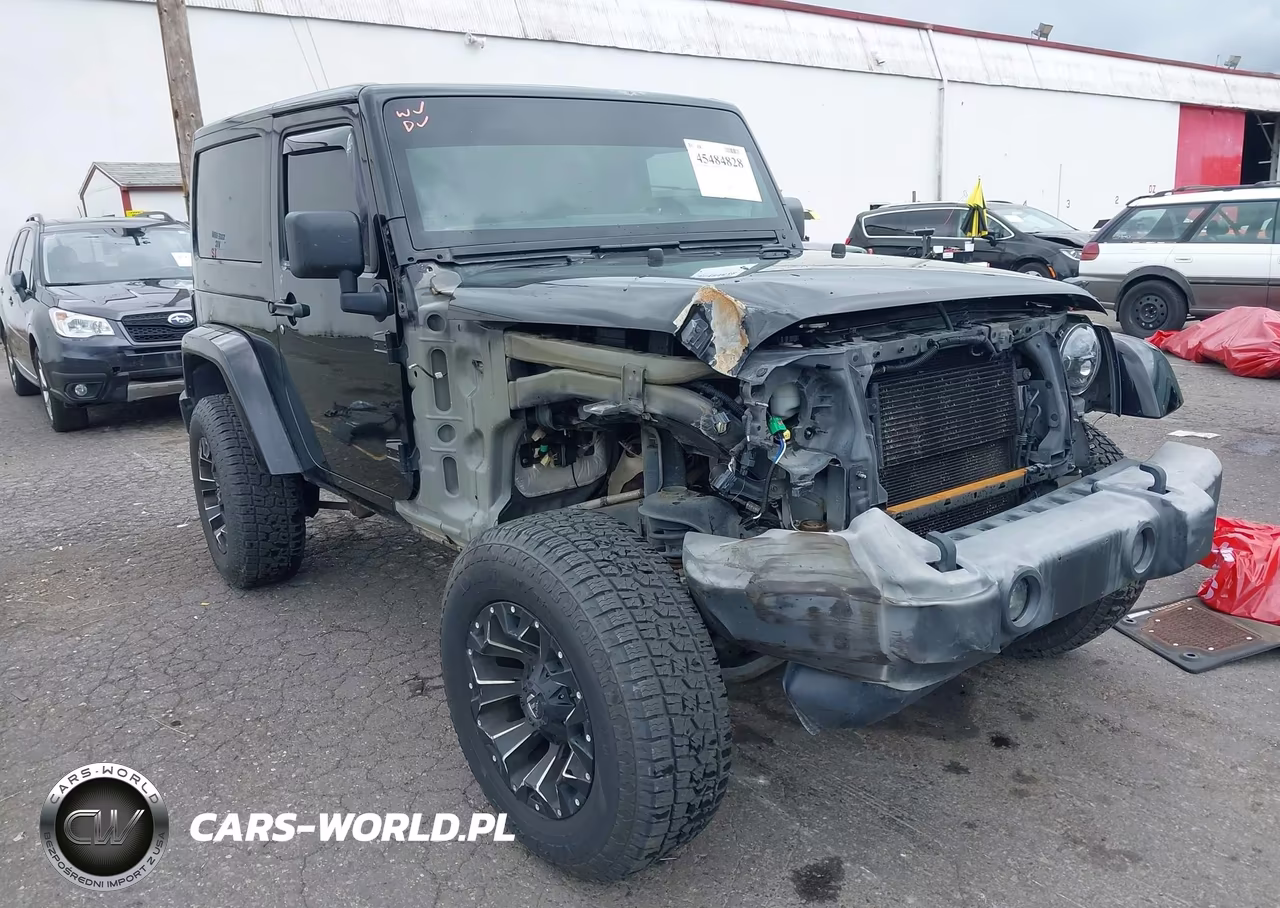 2012 Jeep Wrangler Sahara – zdjęcie 1 z 18