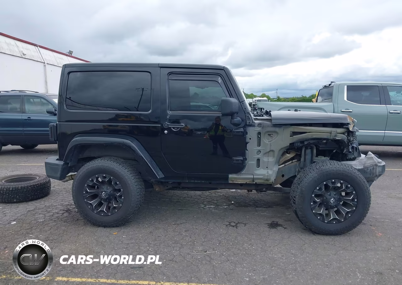 2012 Jeep Wrangler Sahara VIN:1C4AJWBG8CL160113 - 14