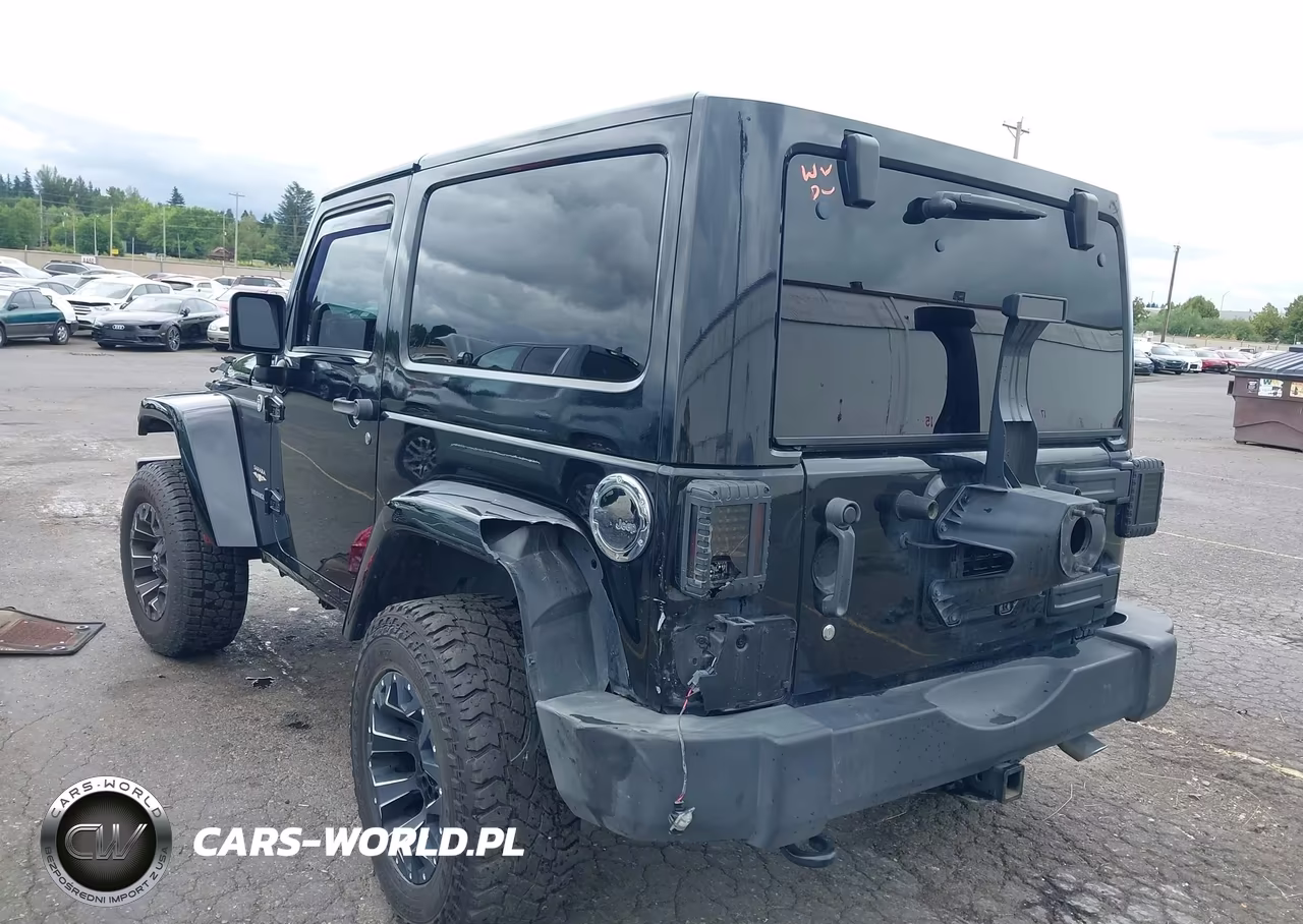 2012 Jeep Wrangler Sahara VIN:1C4AJWBG8CL160113 - 3