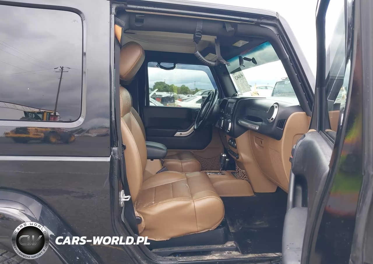 2012 Jeep Wrangler Sahara VIN:1C4AJWBG8CL160113 - 5