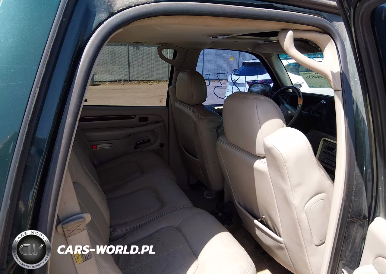 2002 Cadillac Escalade Standard VIN:1GYEK63N62R163710 - 8