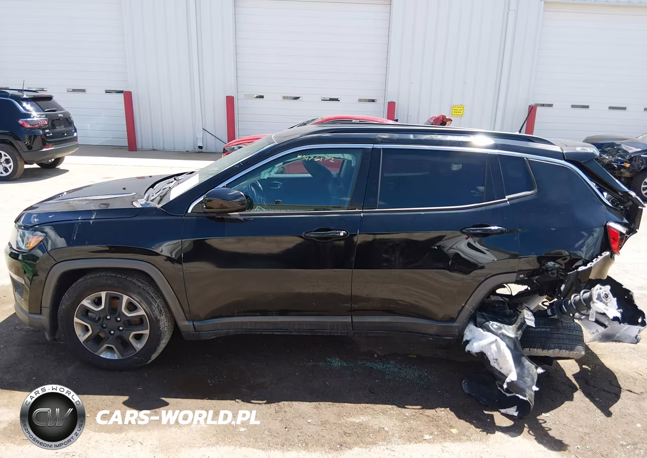 2018 Jeep Compass Latitude Fwd VIN:3C4NJCBB6JT304683 - 14