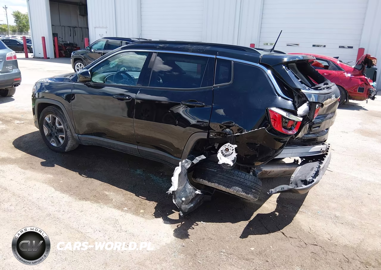 2018 Jeep Compass Latitude Fwd VIN:3C4NJCBB6JT304683 - 3