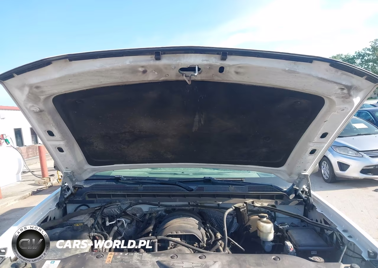 2017 Chevrolet Silverado 1500 Lt VIN:3GCUKREC4HG184997 - 4