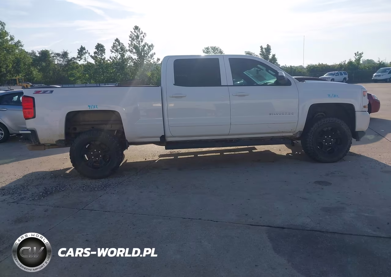 2017 Chevrolet Silverado 1500 Lt VIN:3GCUKREC4HG184997 - 8