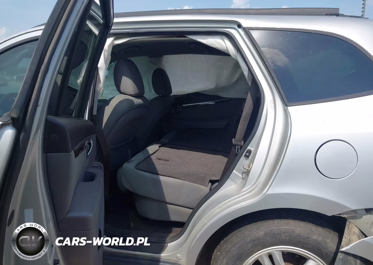 2012 Hyundai Santa Fe Gls VIN:5XYZG3ABXCG123226 - 8