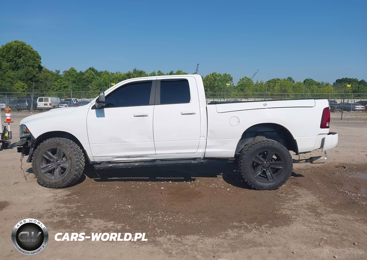 2018 Ram 1500 Night 4X4 6'4 Box VIN:1C6RR7HT0JS152457 - 14