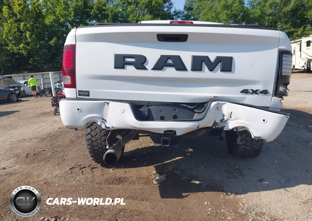 2018 Ram 1500 Night 4X4 6'4 Box VIN:1C6RR7HT0JS152457 - 17