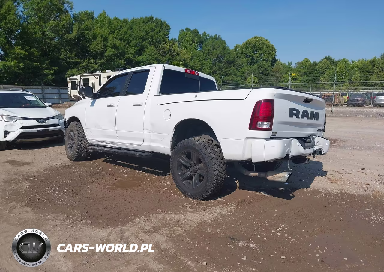 2018 Ram 1500 Night 4X4 6'4 Box VIN:1C6RR7HT0JS152457 - 3