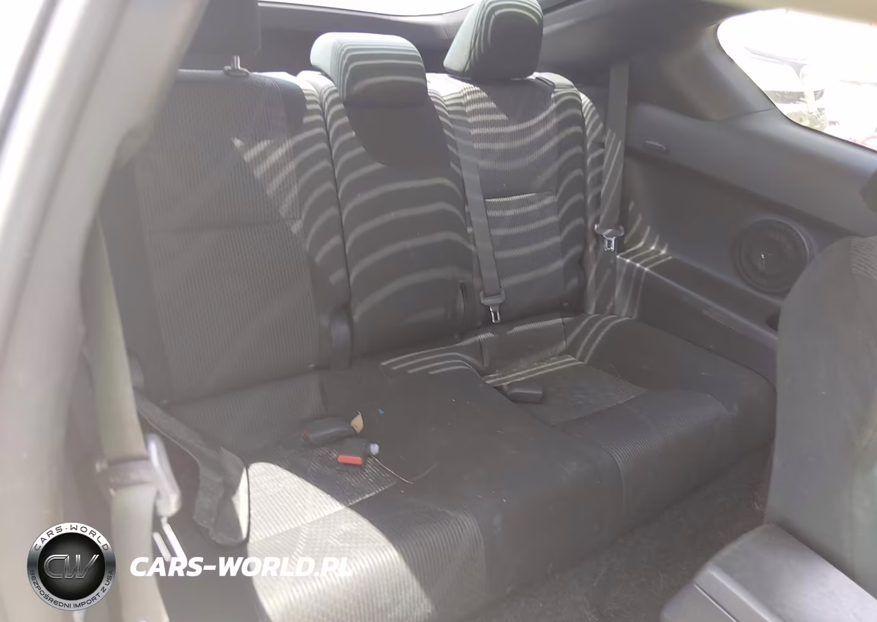 2011 Scion Tc VIN:JTKJF5C78B3019639 - 8