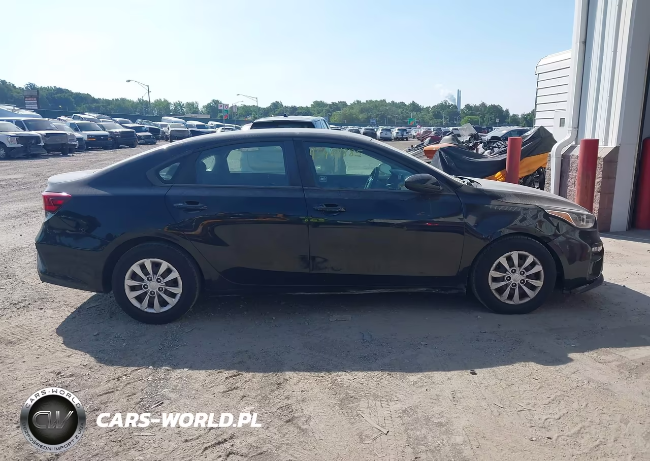 2019 Kia Forte Fe VIN:3KPF24AD6KE079732 - 13
