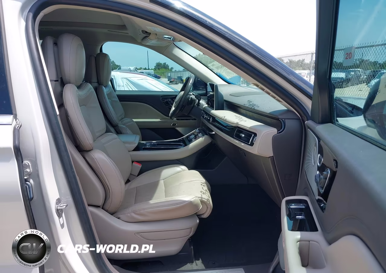 2020 Lincoln Aviator Reserve VIN:5LM5J7WC8LGL17512 - 5