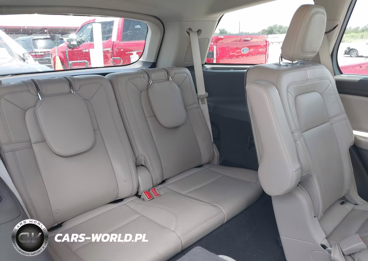 2020 Lincoln Aviator Reserve VIN:5LM5J7WC8LGL17512 - 8