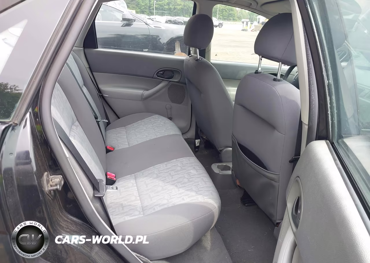 2005 Ford Focus Zx4 VIN:1FAFP34NX5W316836 - 8