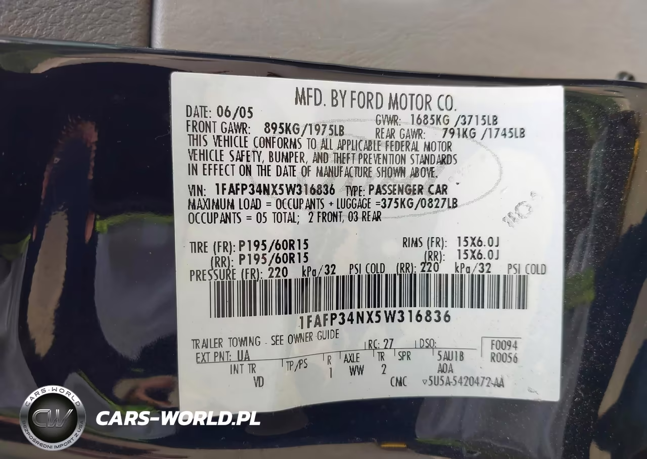 2005 Ford Focus Zx4 VIN:1FAFP34NX5W316836 - 9