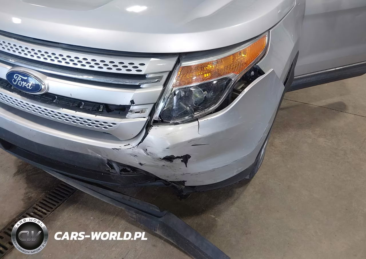 2012 Ford Explorer Xlt VIN:1FMHK8D81CGA47699 - 6