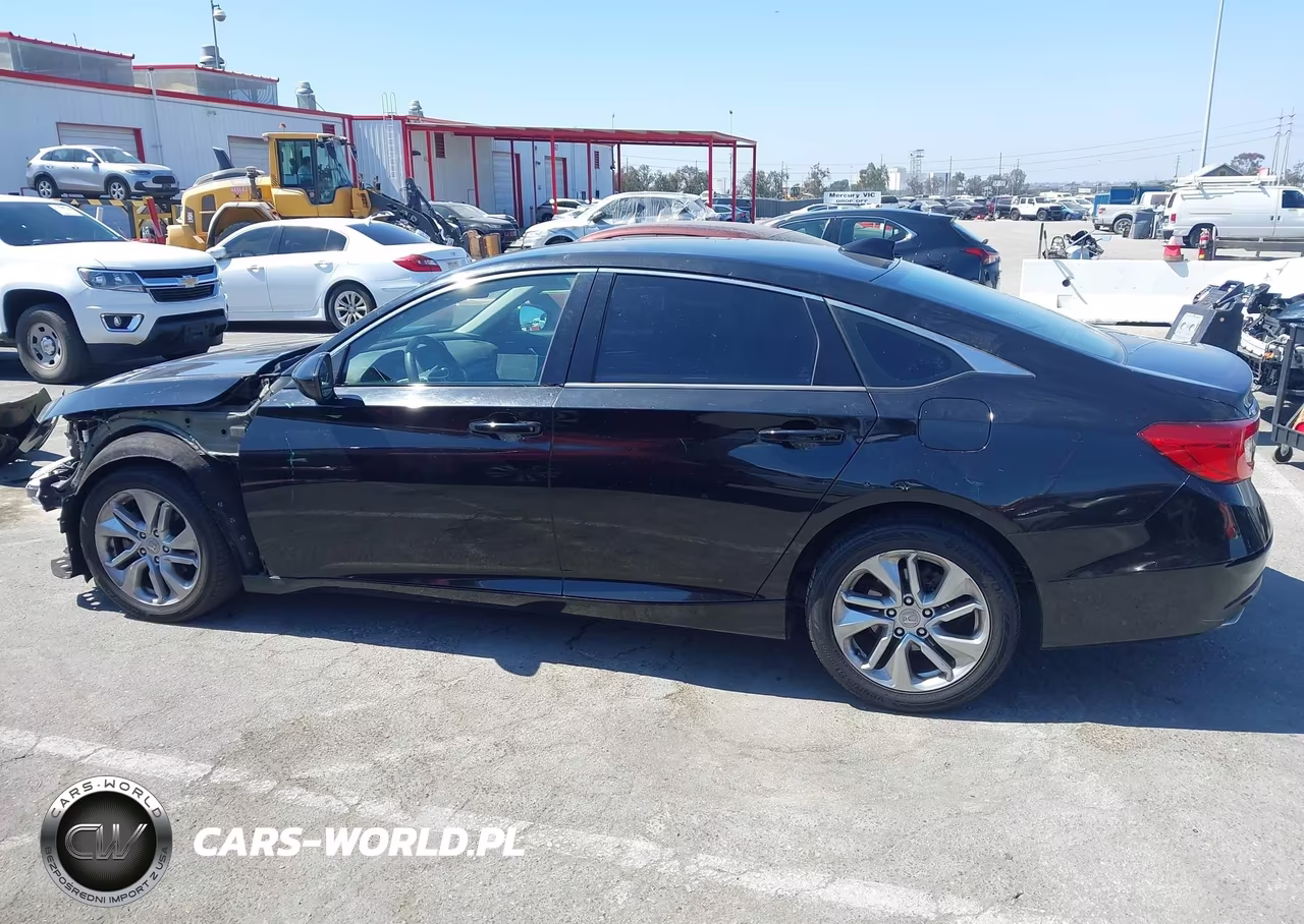 2018 Honda Accord Lx VIN:1HGCV1F1XJA258981 - 15