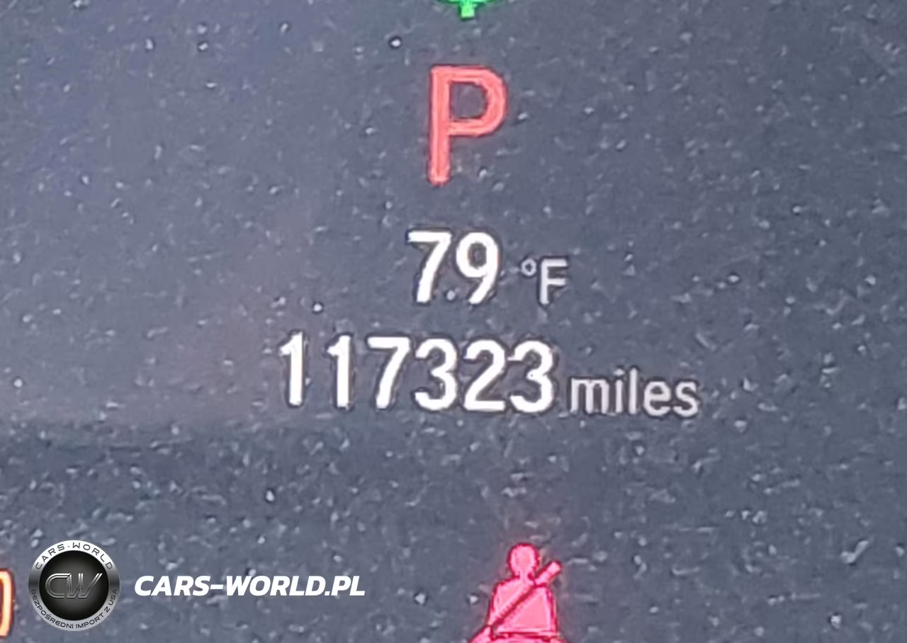 2018 Honda Accord Lx VIN:1HGCV1F1XJA258981 - 16