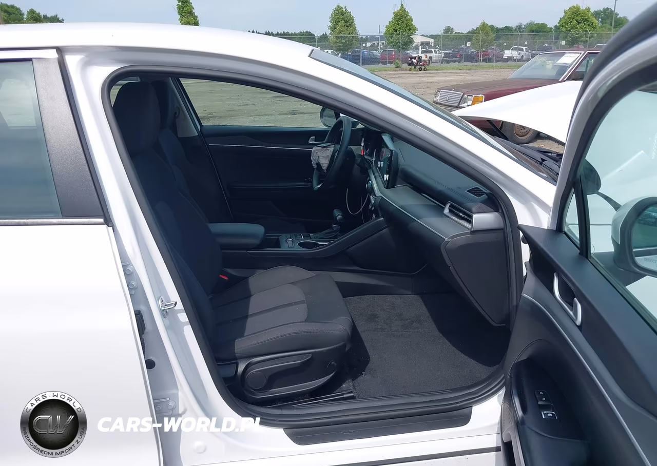 2022 Kia K5 Lxs VIN:5XXG14J25NG132292 - 5