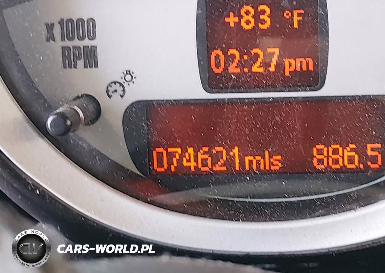 2010 Mini Cooper VIN:WMWMF3C5XATZ24726 - 15