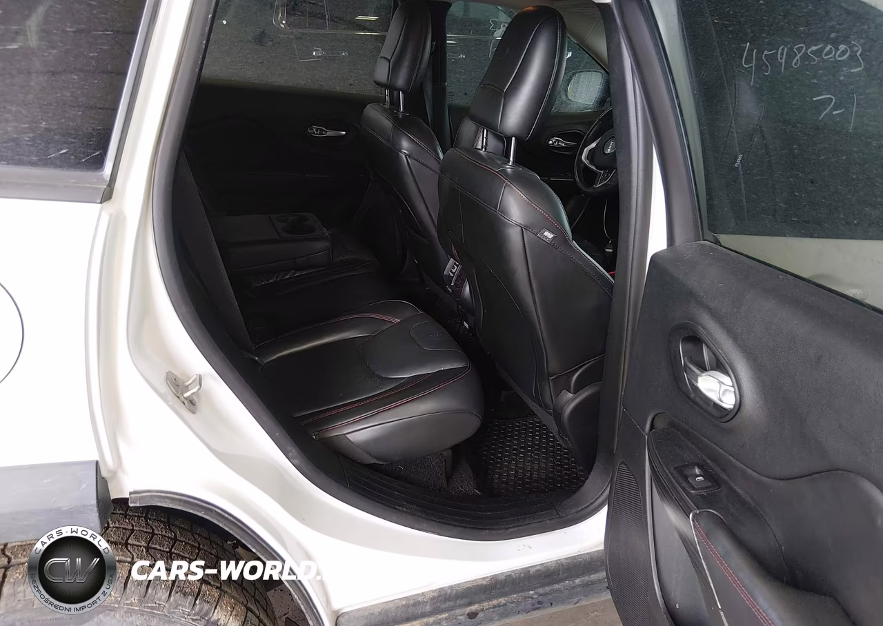 2016 Jeep Cherokee Trailhawk VIN:1C4PJMBS9GW172505 - 8