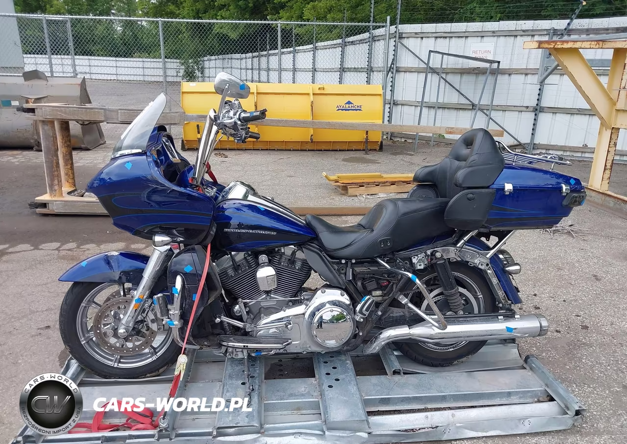 2015 Harley-Davidson Fltruse Cvo Road Glide VIN:1HD1TAN32FB957892 - 12
