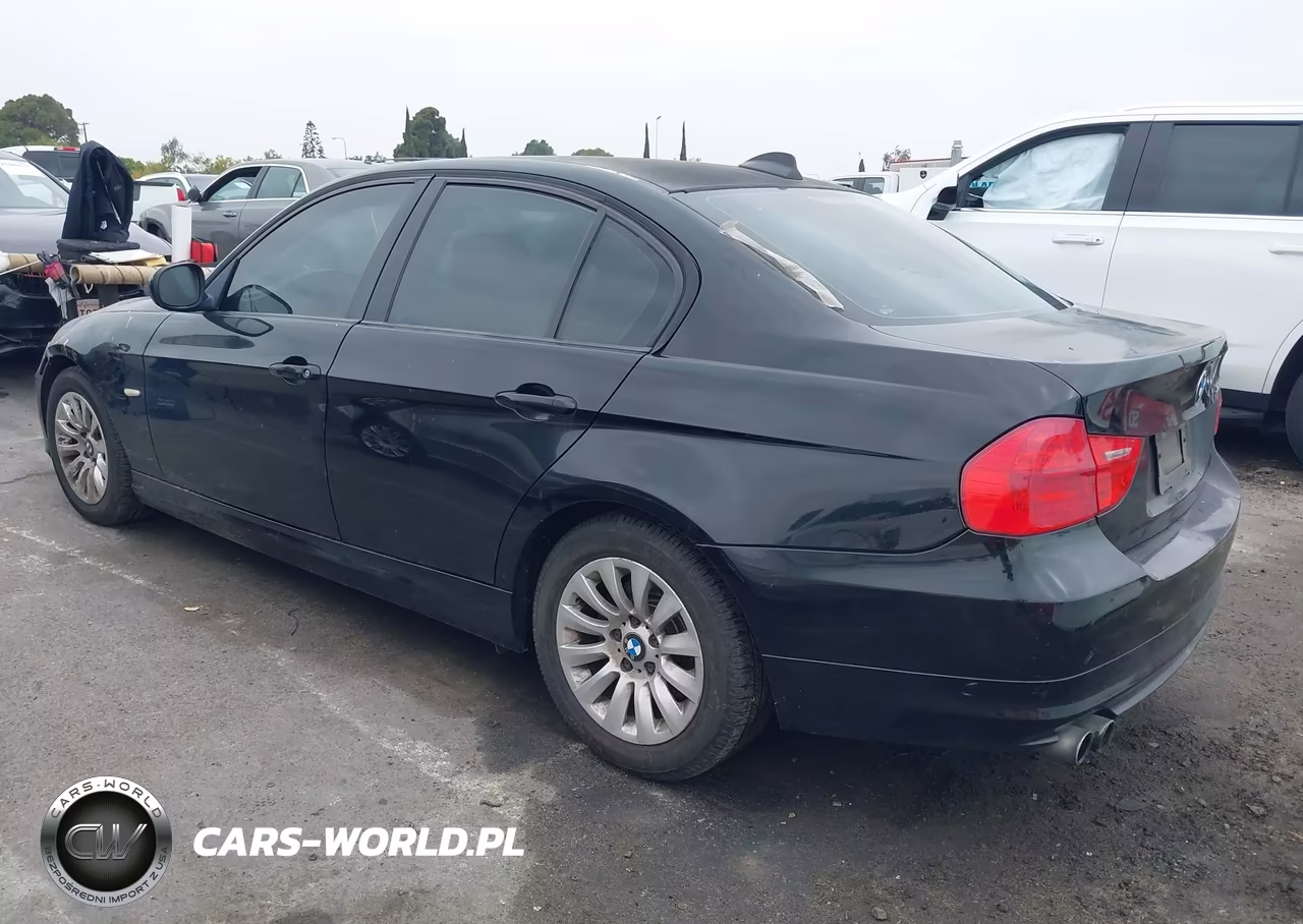 2009 BMW 328I VIN:WBAPH57529NM33970 - 3