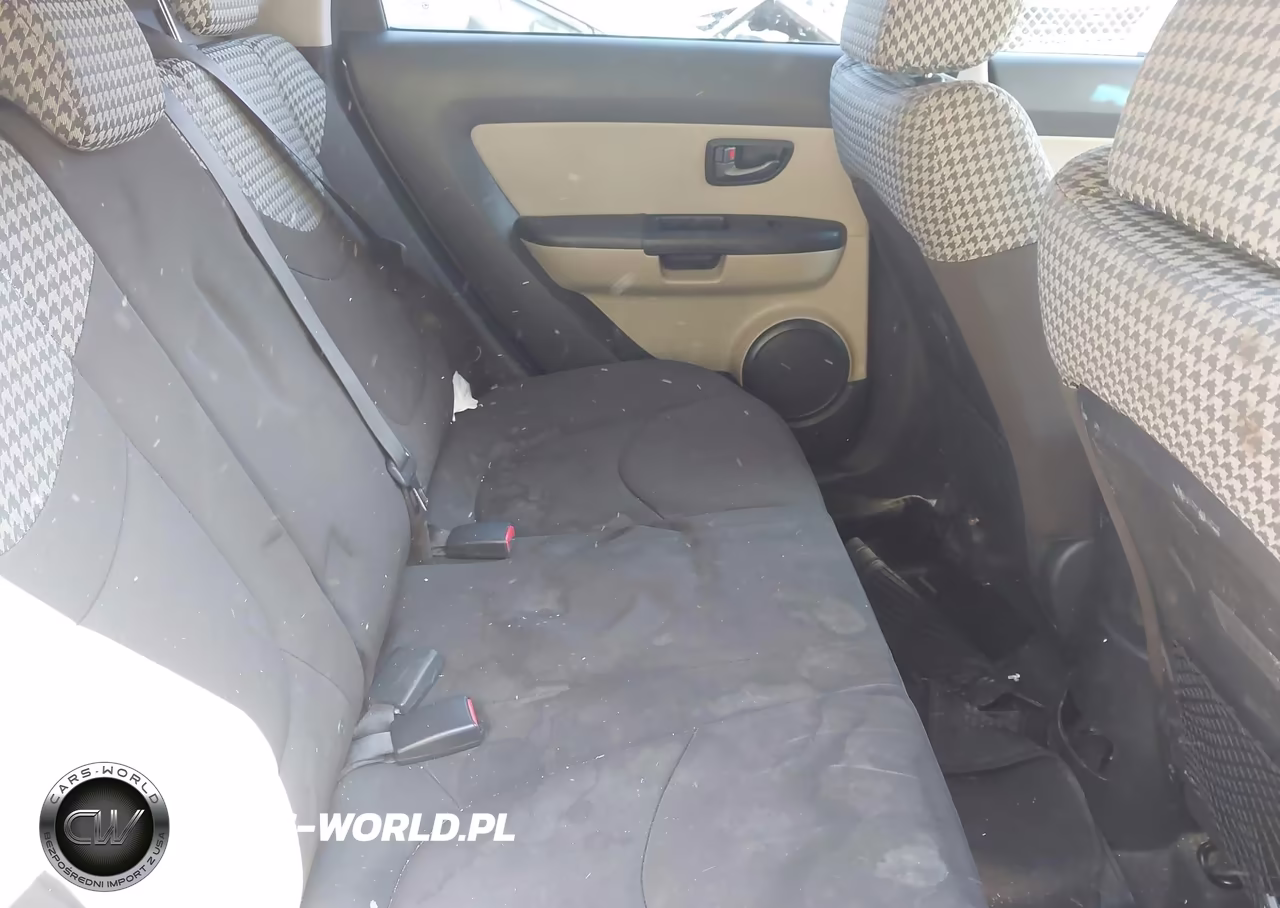 2010 Kia Soul ! VIN:KNDJT2A24A7137359 - 8