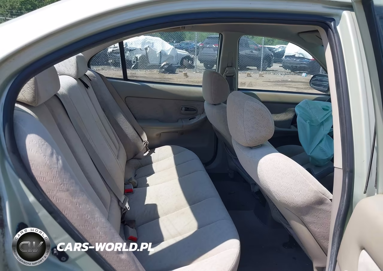 2004 Hyundai Elantra Gls-Gt VIN:KMHDN46D84U770235 - 8