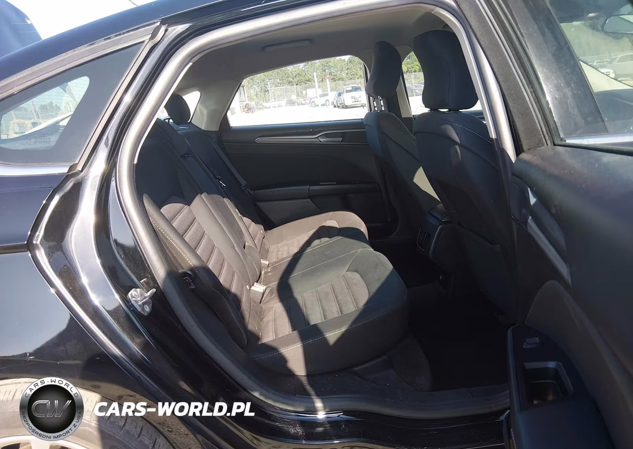 2017 Ford Fusion Se VIN:3FA6P0H72HR207904 - 8