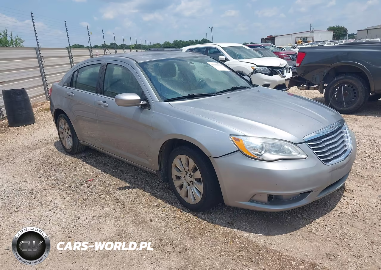 2014 Chrysler 200 Lx – zdjęcie 1 z 11