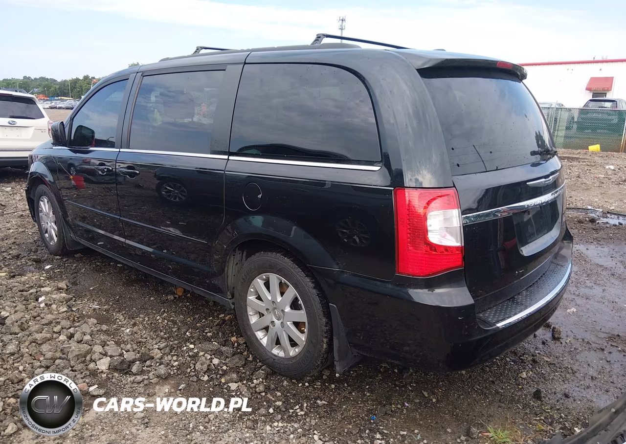 2016 Chrysler Town & Country Lx VIN:2C4RC1AG7GR253087 - 3